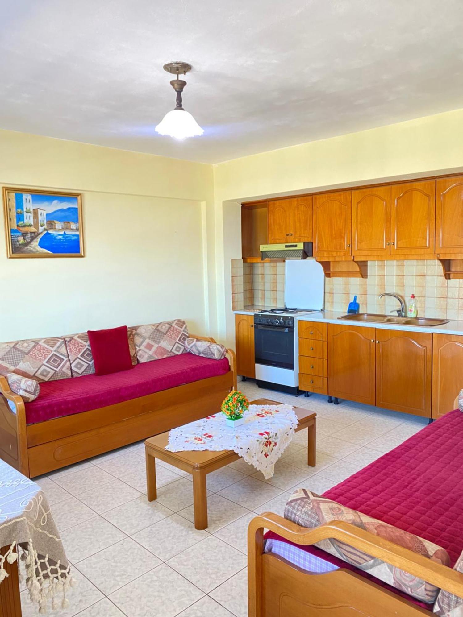Vila Yasmin 38 Sarandë Exteriör bild